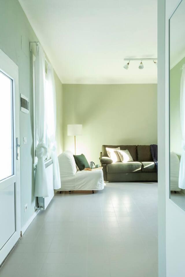 Villa Peroni Honeymoon Cottage อาร์เจโญ ภายนอก รูปภาพ