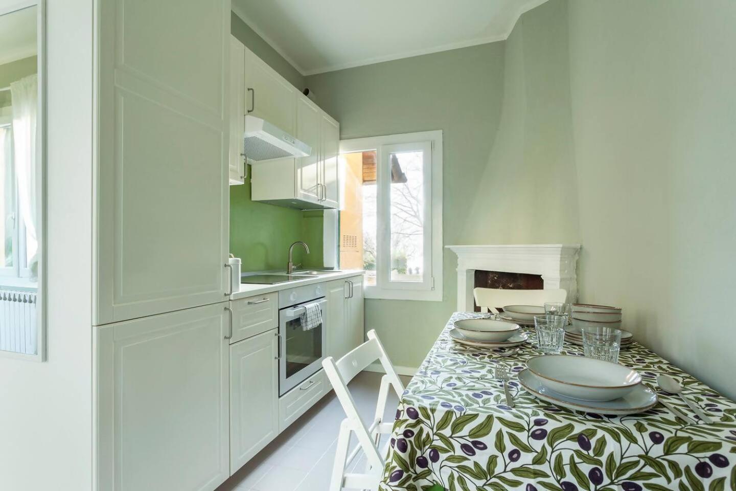Villa Peroni Honeymoon Cottage อาร์เจโญ ภายนอก รูปภาพ